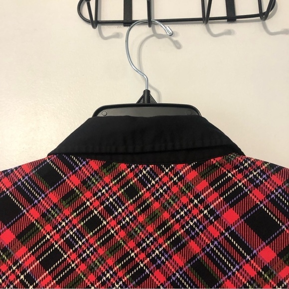 J. McLaughlin Red Plaid Black Trim Button Down Long Sleeve Blouse Medium - Picture 4 of 6
